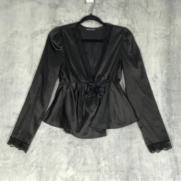 Shein Satin Top Sz Large Deep V-neck Long Sleeve Lace Trim Black - Picture 11 of 11